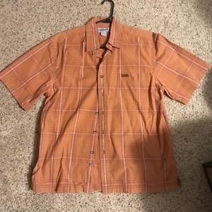Carhartt mens button up shirt EXCELLENT condition.